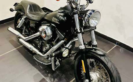 HARLEY DAVIDSON STREET BOB